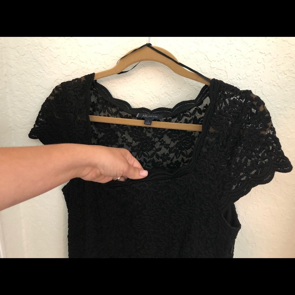 Black lace Anne Klein dress w/ cap sleeves. - Picture 4 of 6